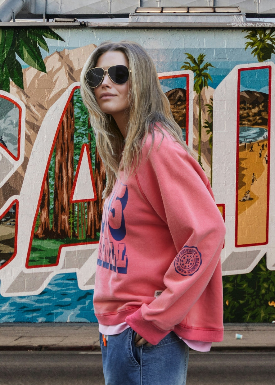 VINTAGE WASH 1985 SWEAT - WASHED RED