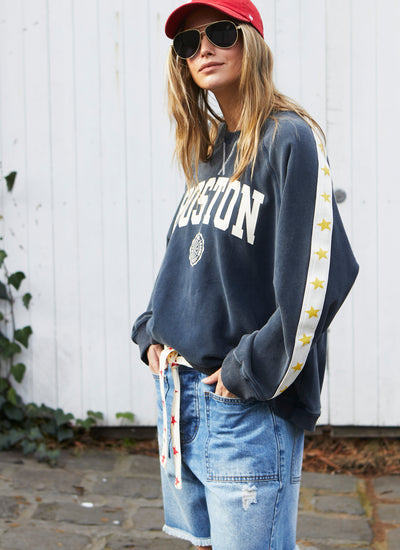 TRACK & FIELD VINTAGE BOSTON SWEAT - STONE WASHED NAVY