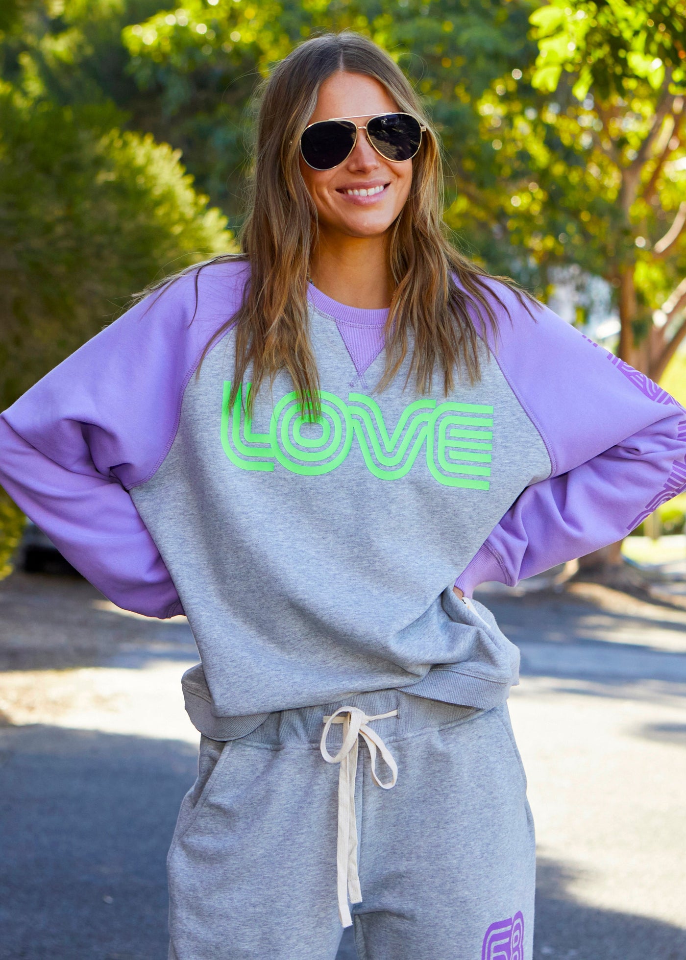 RETRO LOVE MAUVE/GREY SWEAT