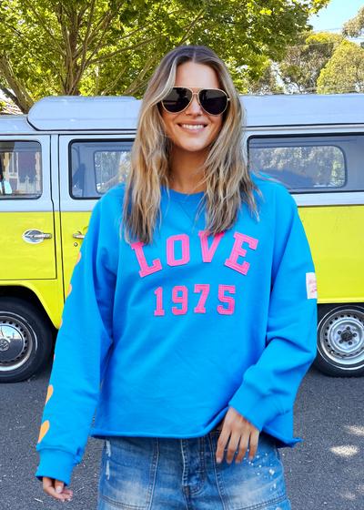 LOVE 1975 SWEAT - BLUE