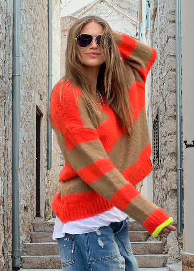 BOHO SLOUCHY V NECK KNIT - CAMEL/POPPY