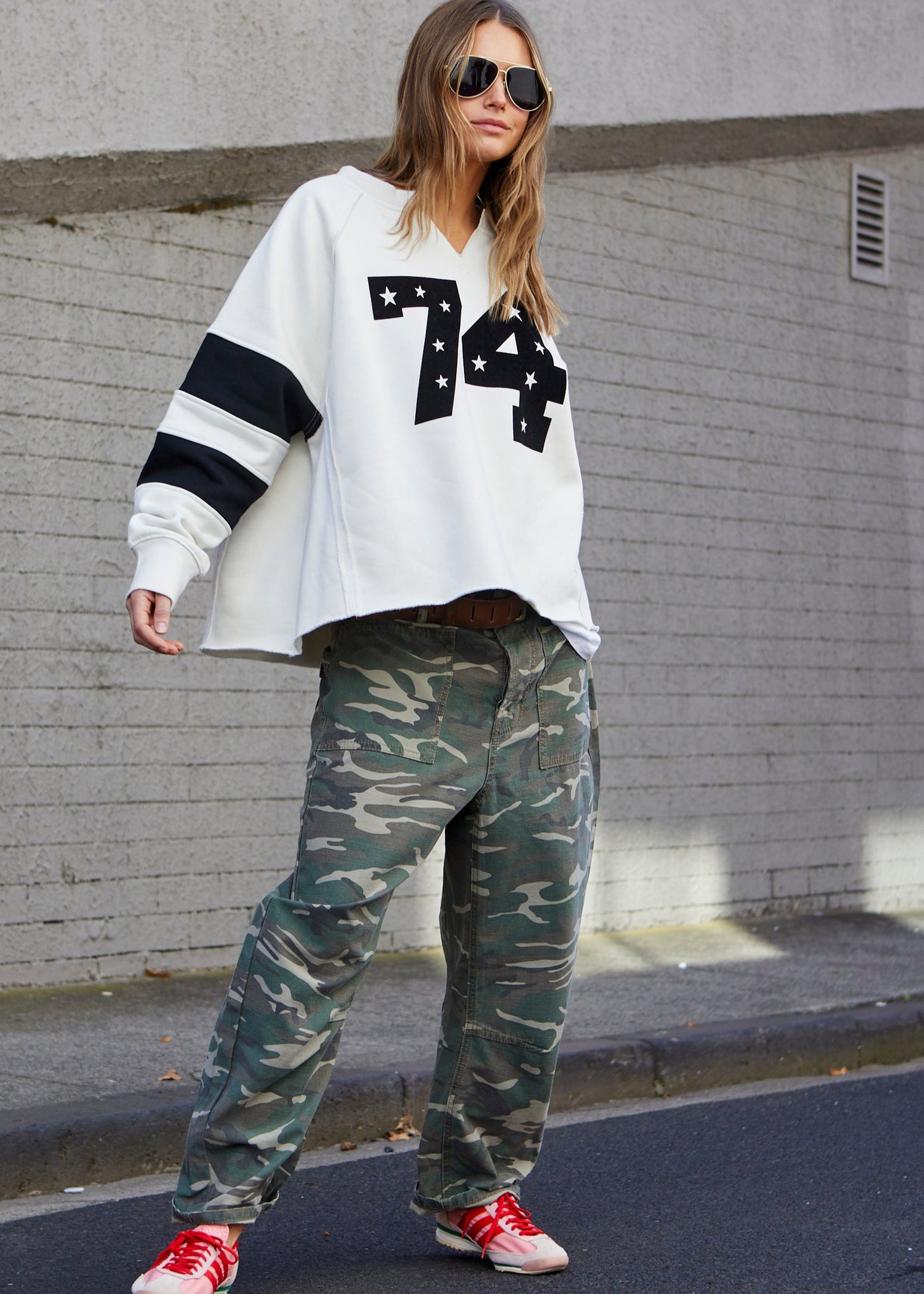 PANELLED SLEEVE 74 SWEAT - NATURAL
