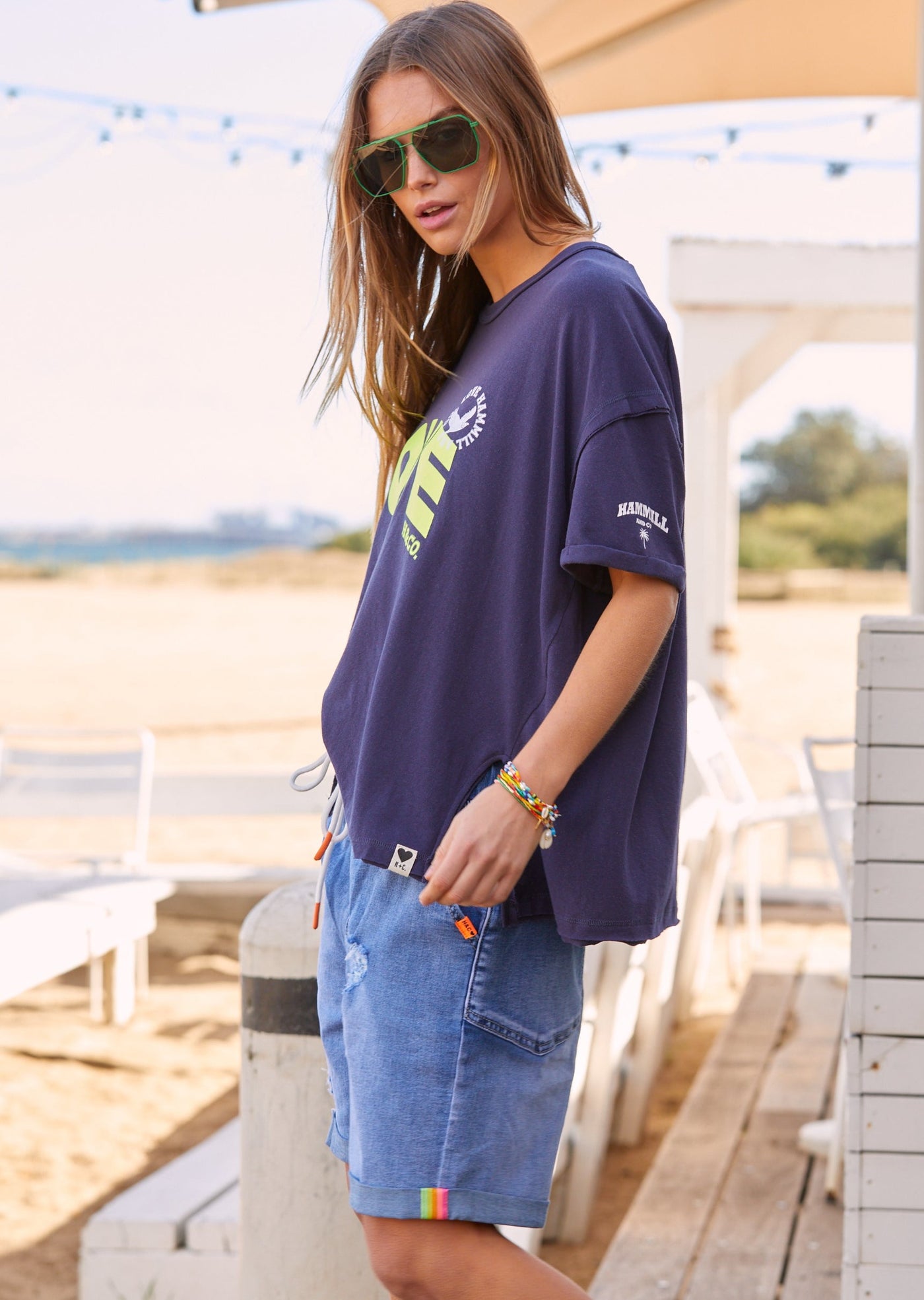 LOVE OVERSIZED TEE WITH SIDE SPLITS - NAVY