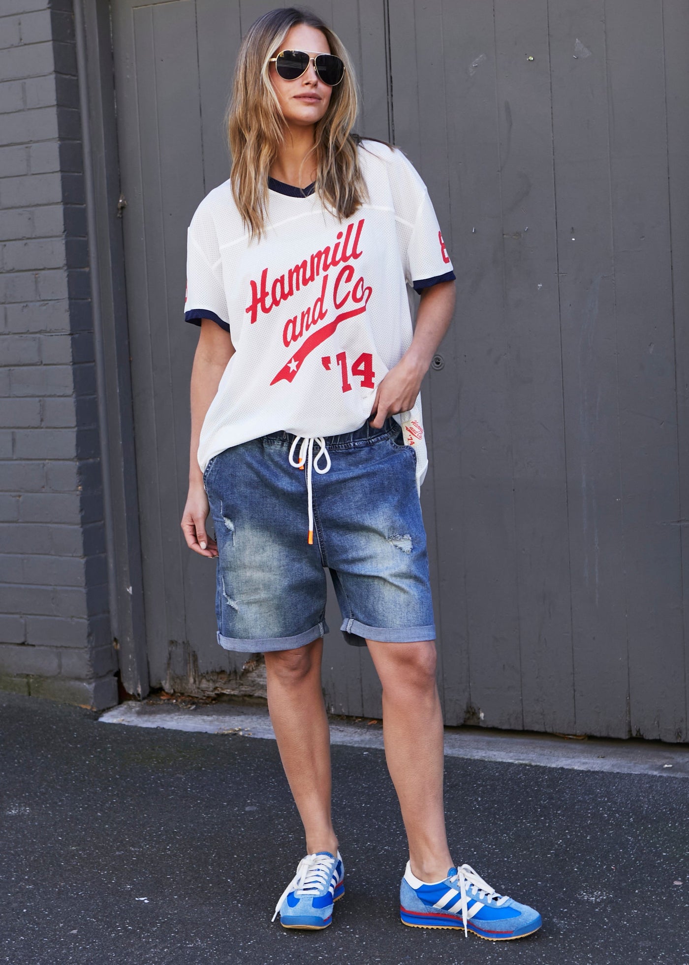 NEW DARK WASH STETCH SHORT