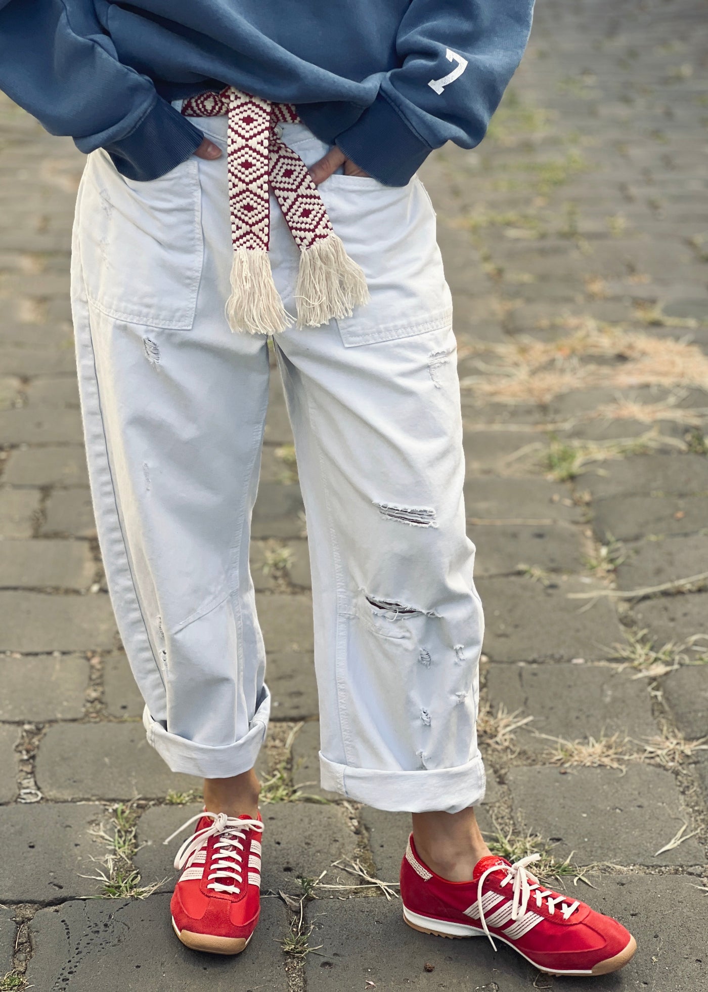 Hammill & Co Carpenter style jean with slight distressing in soft non stretch cotton. A nice longer leg style that can be cuffed up. Each pair has subtle rips down the leg.