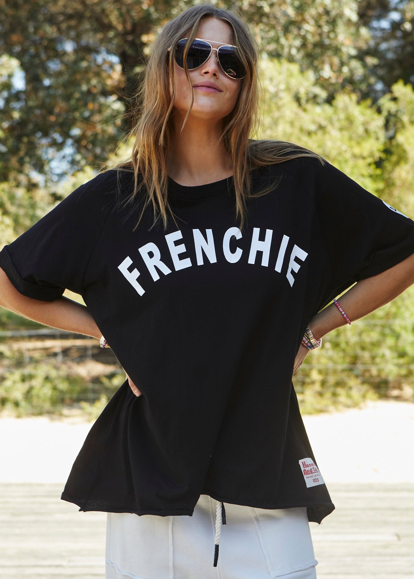 FRENCHIE TEE - BLACK