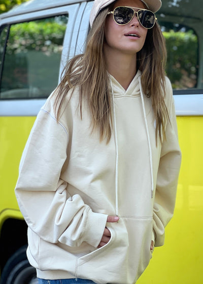 Hammill & Co Slouchy hoody with front pocket is featured in a soft unbrushed cotton with contrast white stitching around the sleeve.