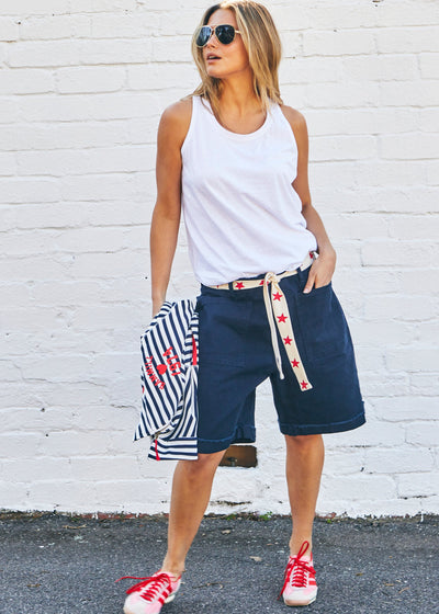 LAYERING TANK - WHITE