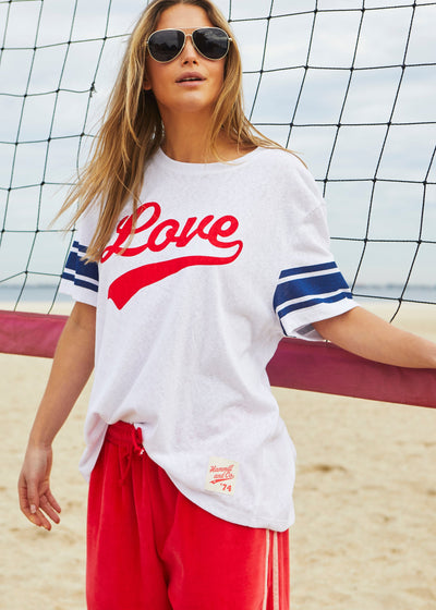 Hammill & Co A great fitting basic tee in a beautiful 100% slub cotton jersey.