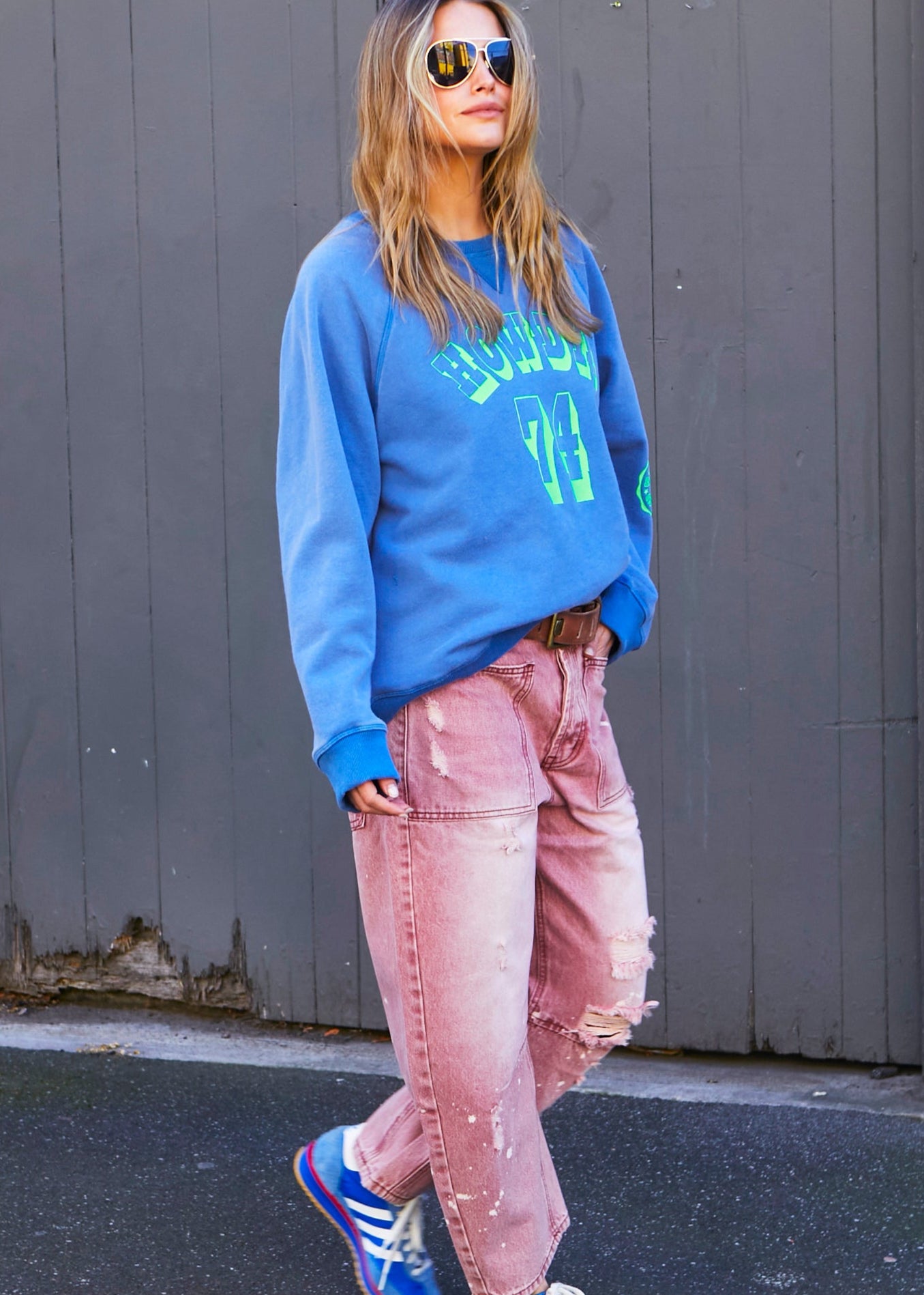NEW HOWDY SWEAT - WASHED BLUE