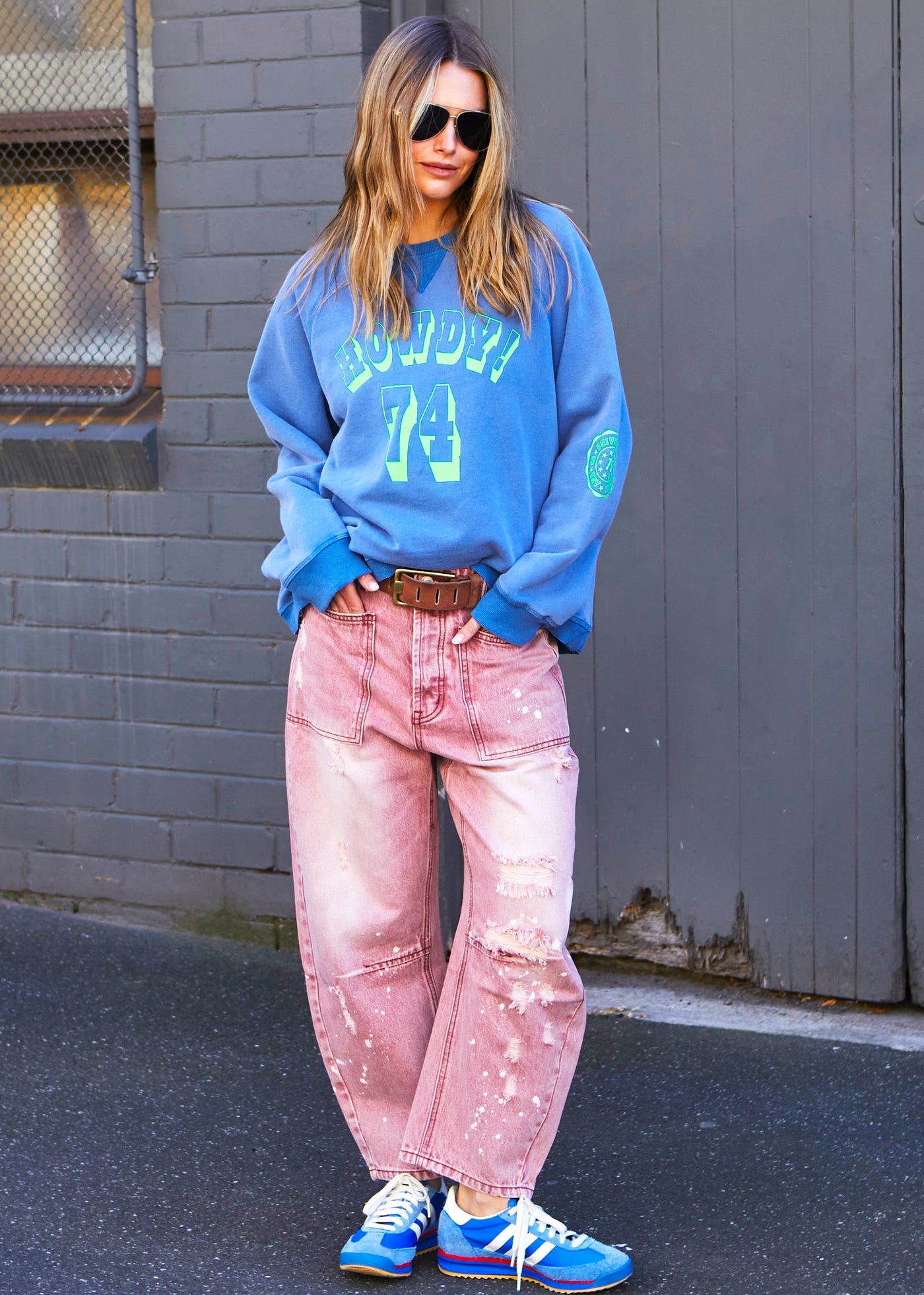 NEW HOWDY SWEAT - WASHED BLUE