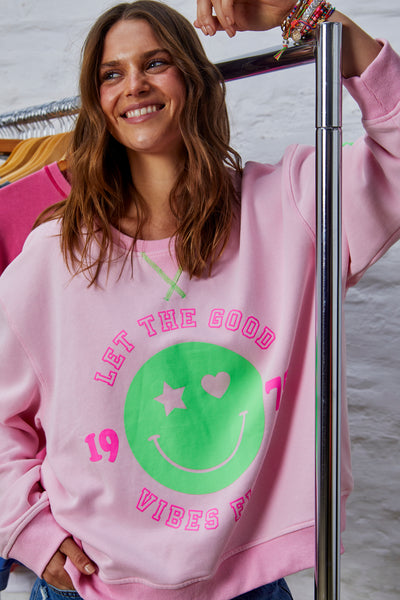 SMILY WASHED SWEAT - BABY PINK