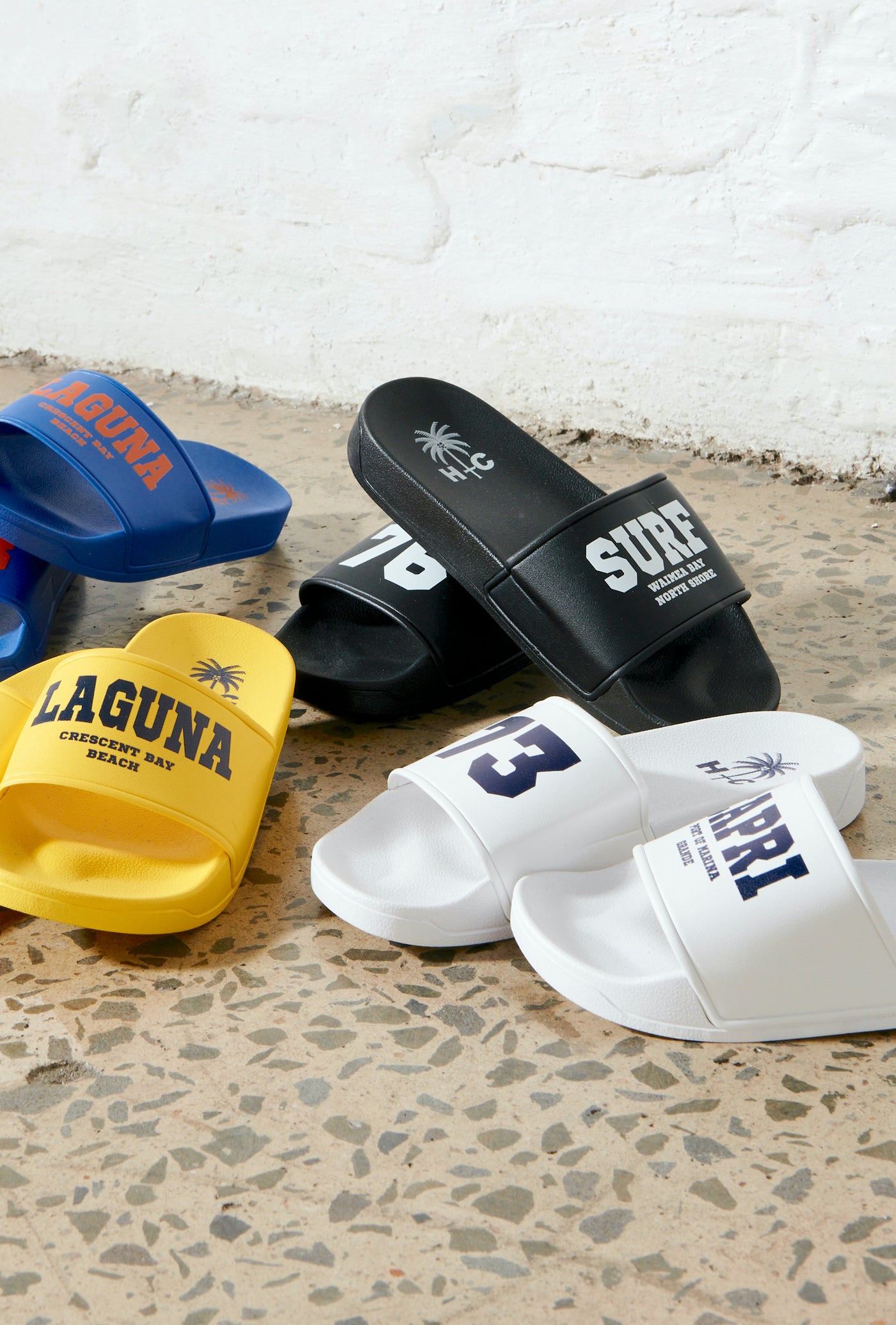 SLIDES | BLACK - SALE