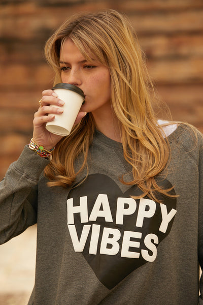 HAPPY VIBES BLACK SWEAT - SALE